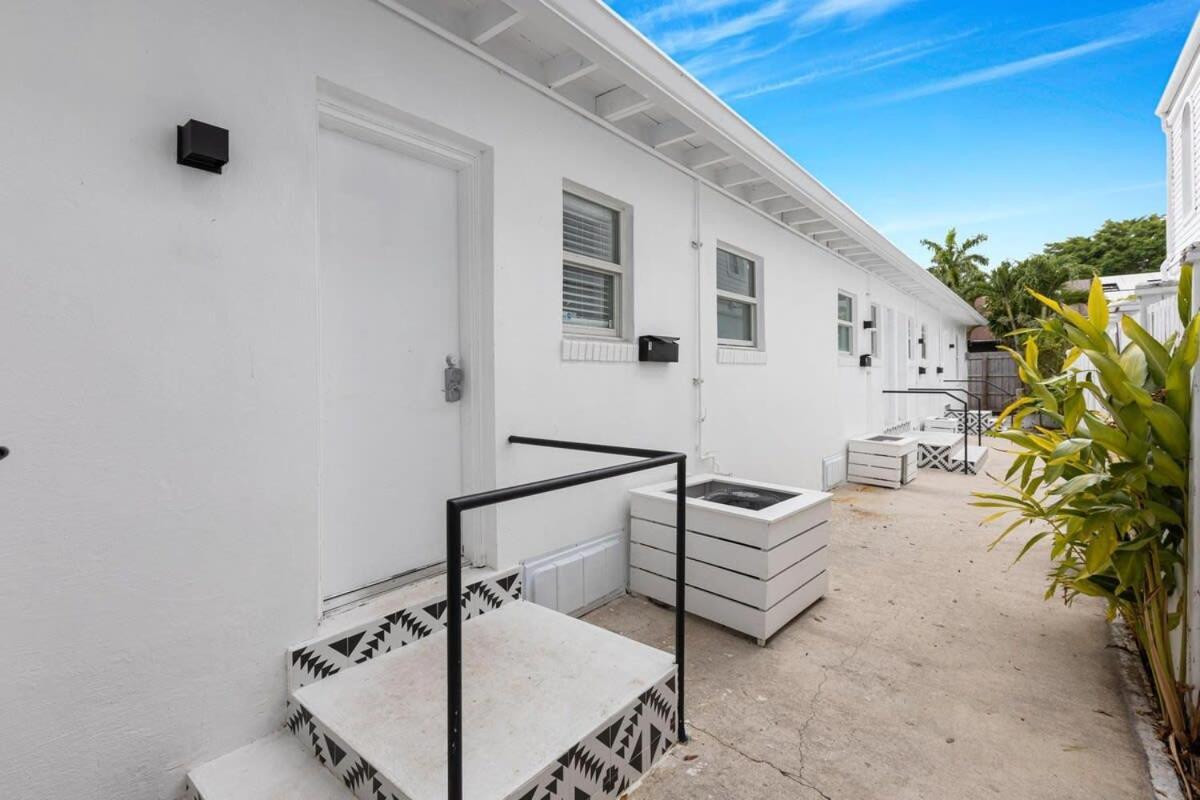 Charming 2 Bedroom Apartment In Victoria Park Fort Lauderdale Bagian luar foto