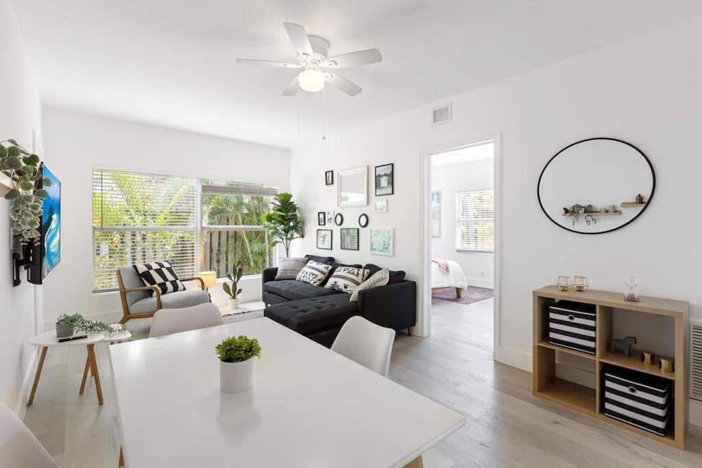 Charming 2 Bedroom Apartment In Victoria Park Fort Lauderdale Bagian luar foto